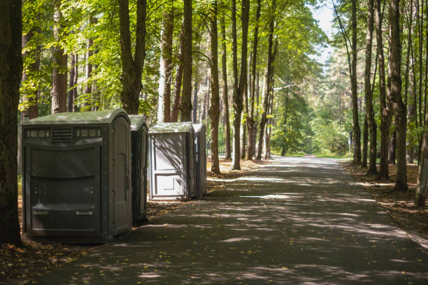 Best Portable restroom trailer rental  in Vernon, WI